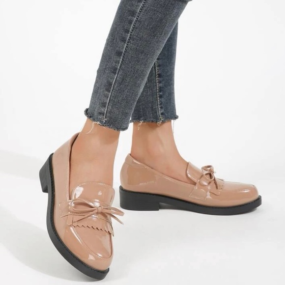 Tan Patent Loafers Shoe - Picture 2 of 6